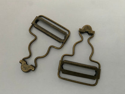 Metal Dungaree Clips Bag Making, Belts, Dressmaking and Crafts. 32mm, 40mm. Antique Brass.  Pack of 2