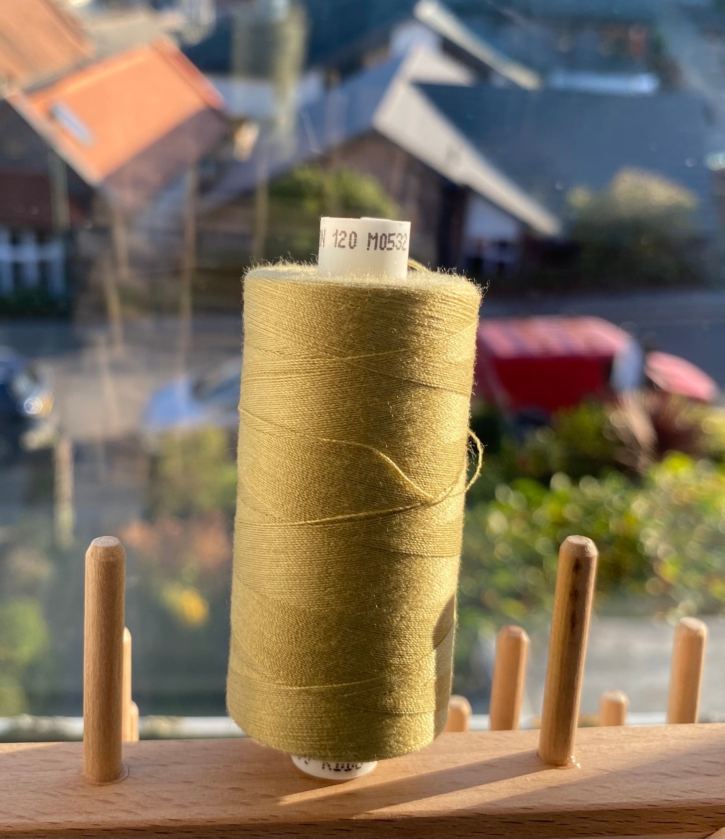 Coats Moon Thread 1000yds, sewing machine thread, hand sewing, overlocker thread